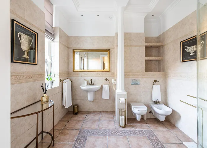 Penthouse アパート