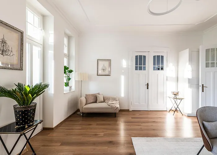 アパート Penthouse