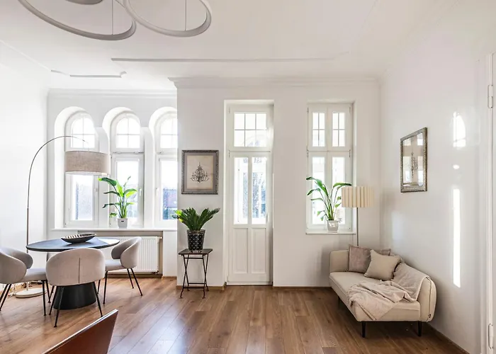 Penthouse アパート ソポト