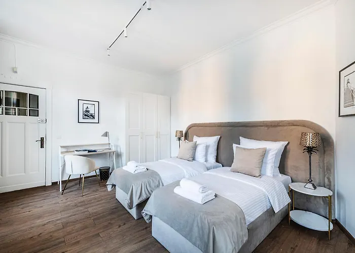 アパート Penthouse *