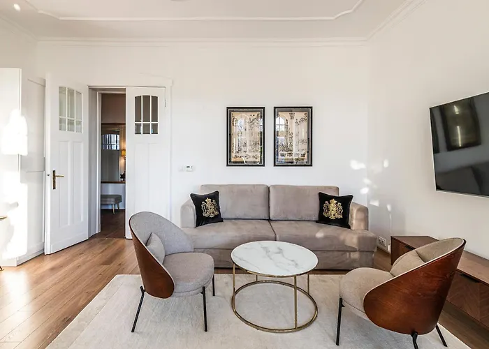 アパート Penthouse