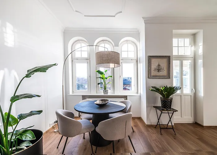 Penthouse アパート ソポト