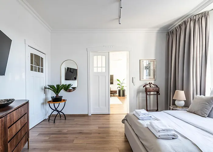 アパート Penthouse *