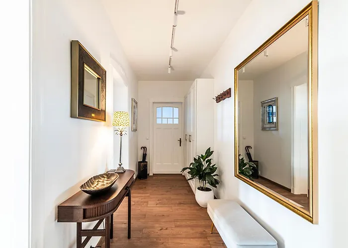 アパート Penthouse ソポト