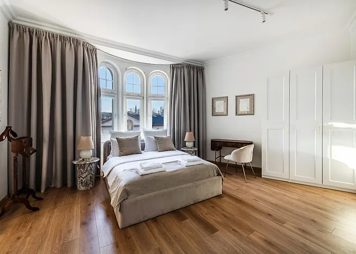 アパート Penthouse